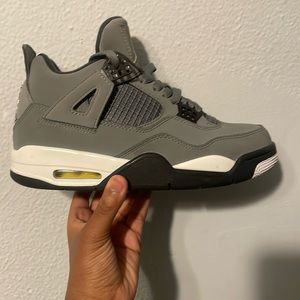 Air Jordan 4 Retro 'Cool Grey